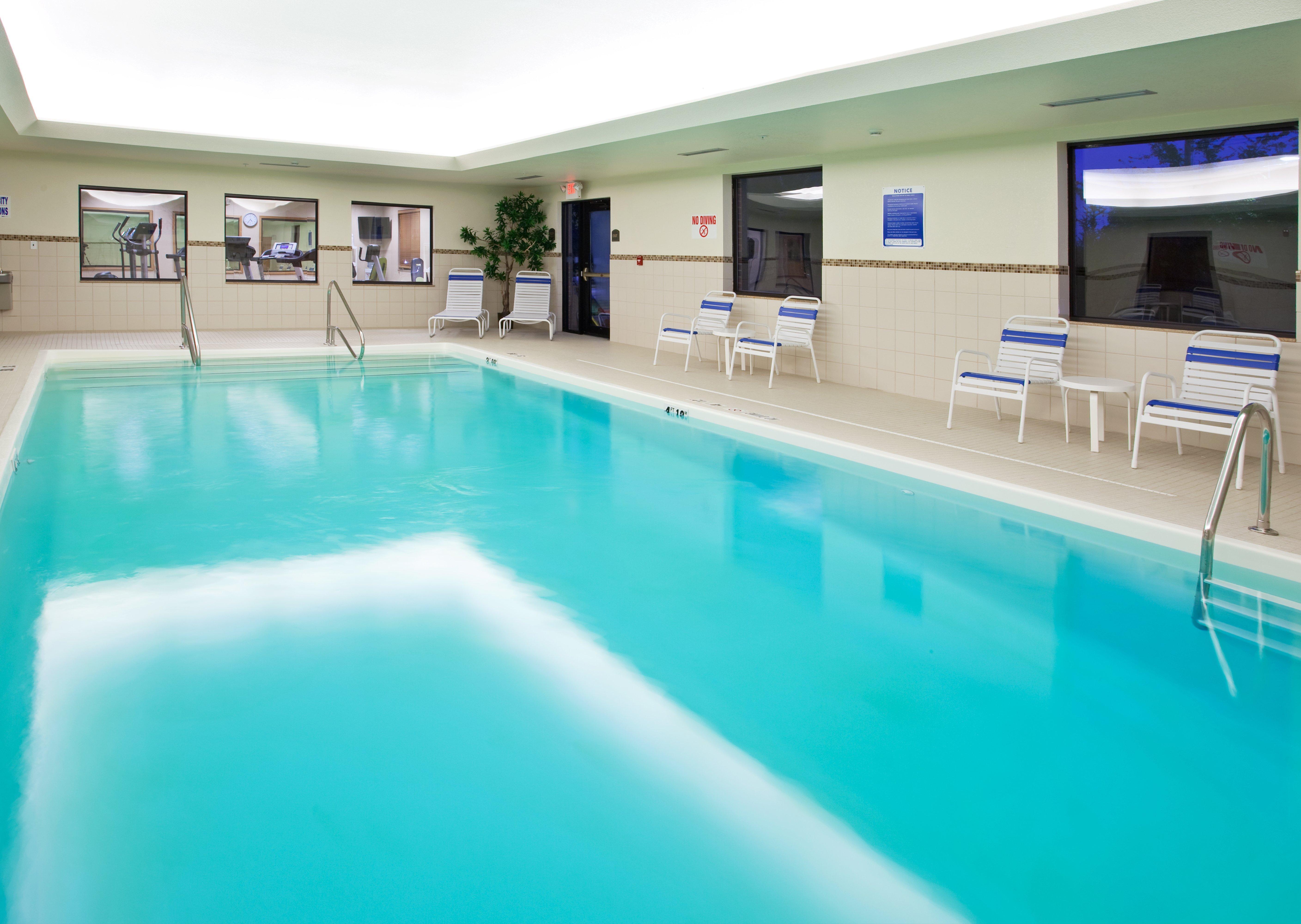 Holiday Inn Express Hotel & Suites Chesterfield - Selfridge Area By Ihg Ngoại thất bức ảnh