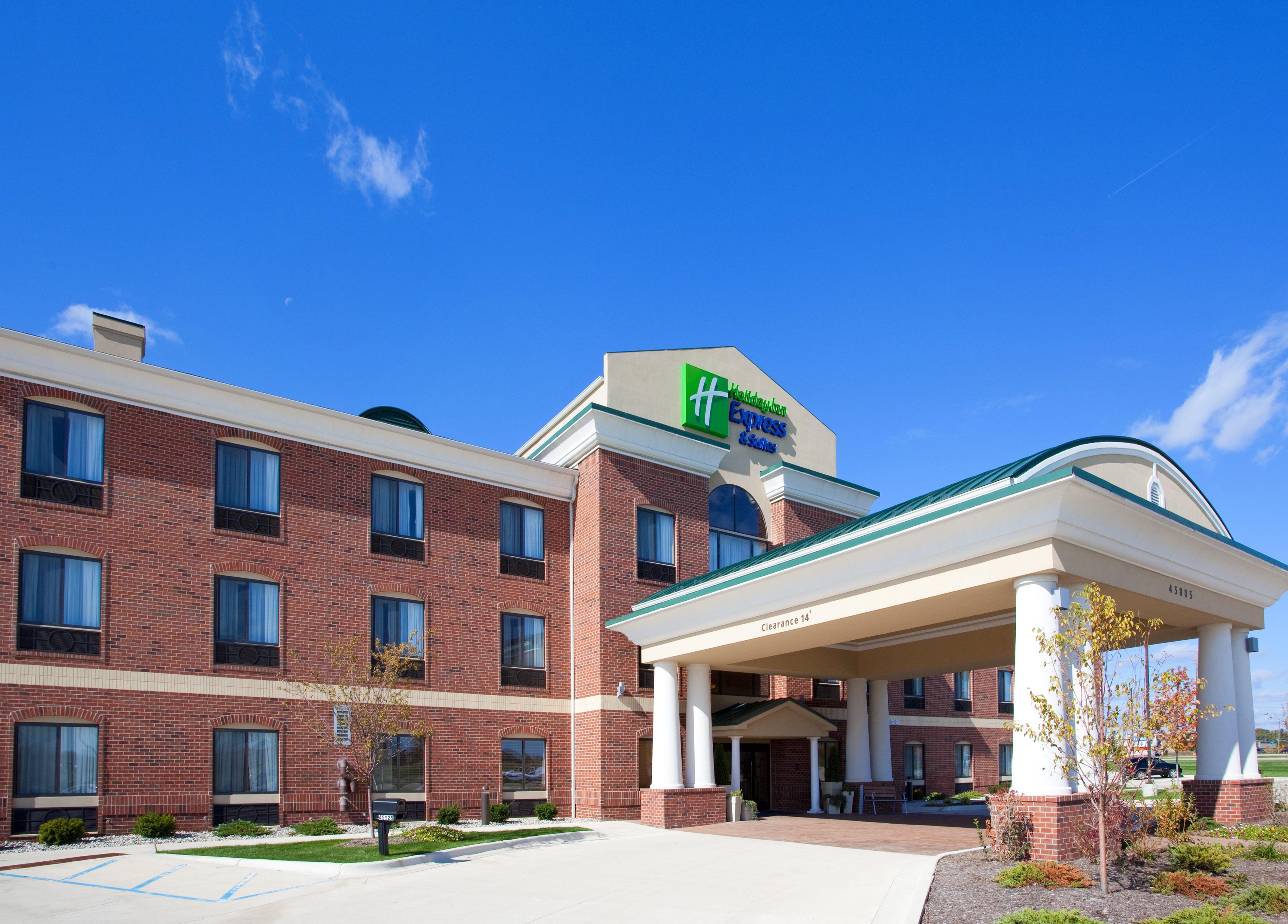 Holiday Inn Express Hotel & Suites Chesterfield - Selfridge Area By Ihg Ngoại thất bức ảnh