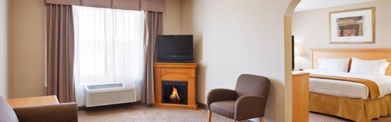 Holiday Inn Express Hotel & Suites Chesterfield - Selfridge Area By Ihg Ngoại thất bức ảnh